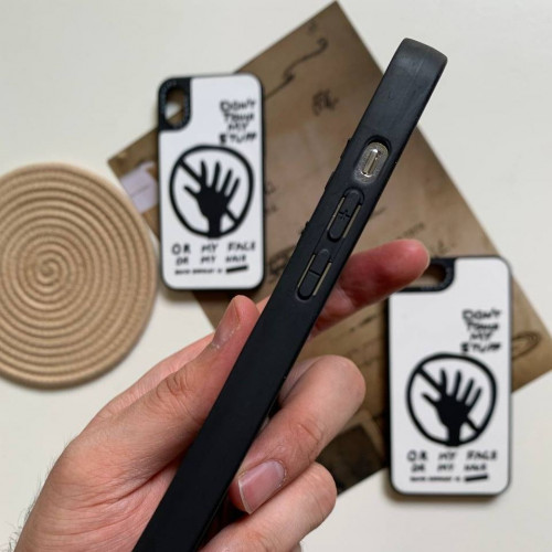Don't touch frame with a prominent design for iPhone 6plus-7plus-8plus