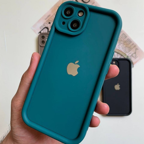 Solid case for iPhone 13